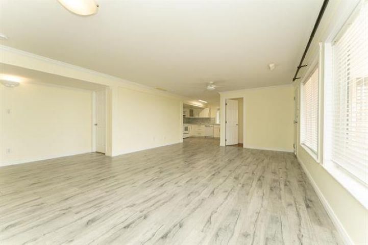 32424 BOBCAT WEST Image 28