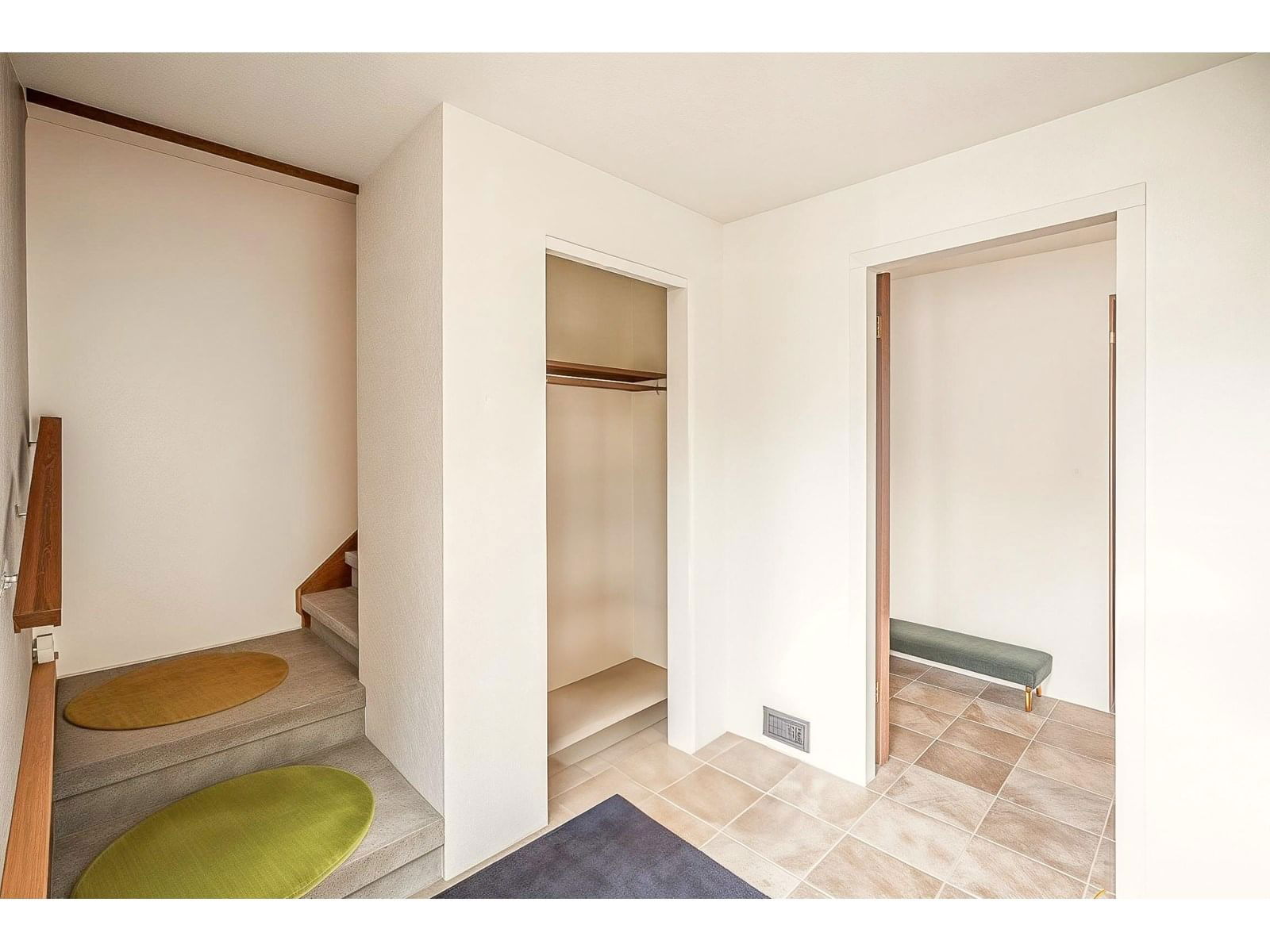 7165 115 Image 4