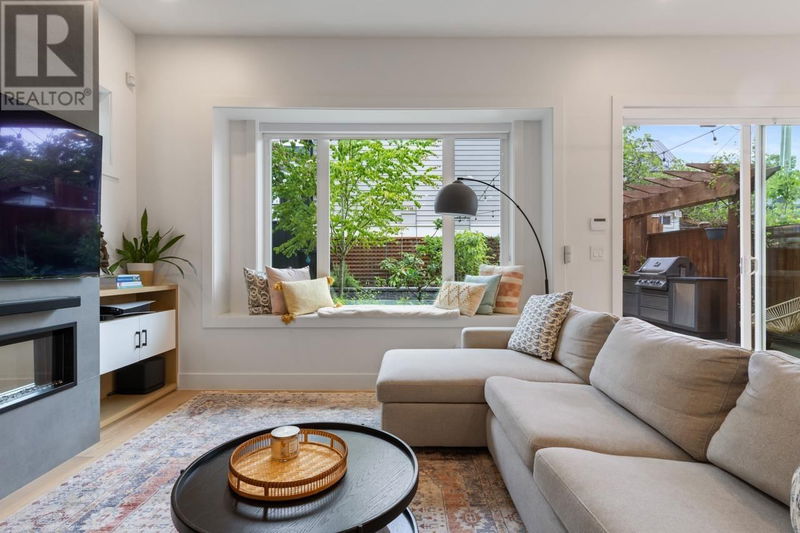 Tertiary Property View