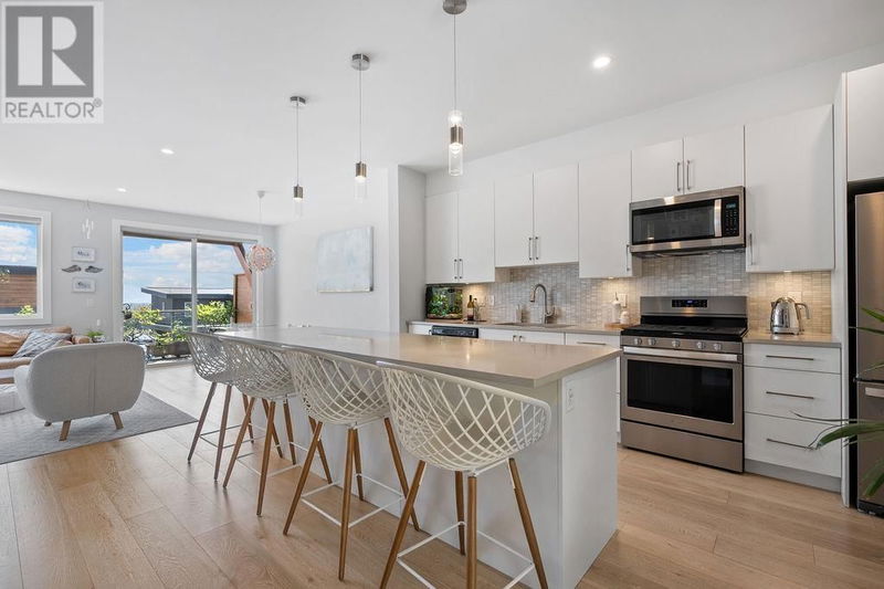 Tertiary Property View