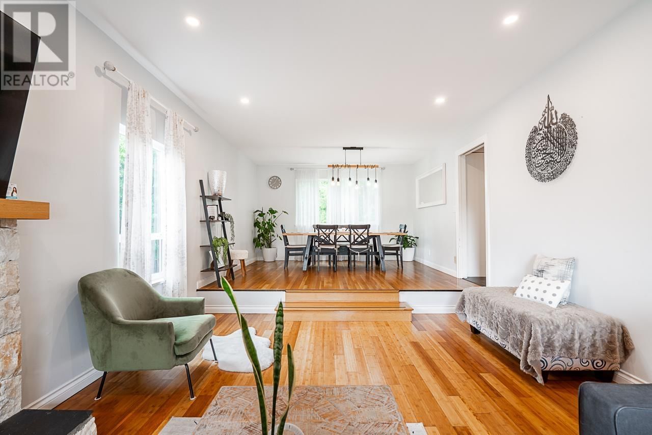 1402 BRIARCLIFFE DRIVE Image 4