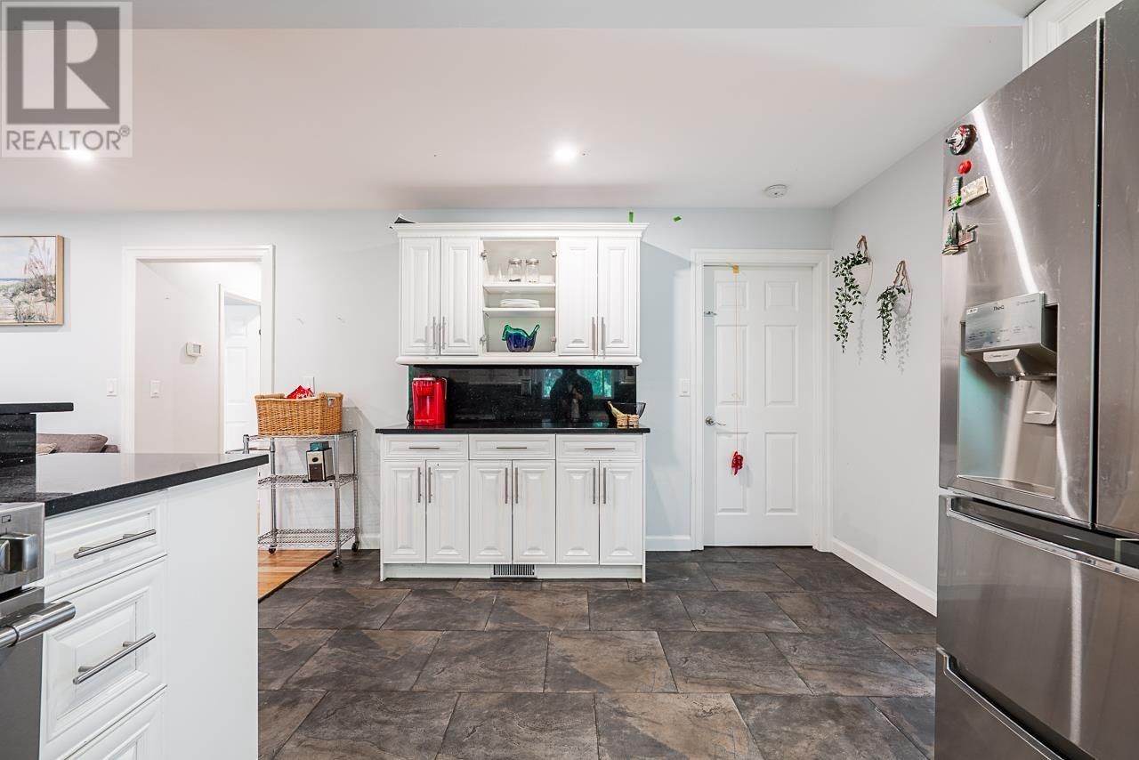 1402 BRIARCLIFFE DRIVE Image 7