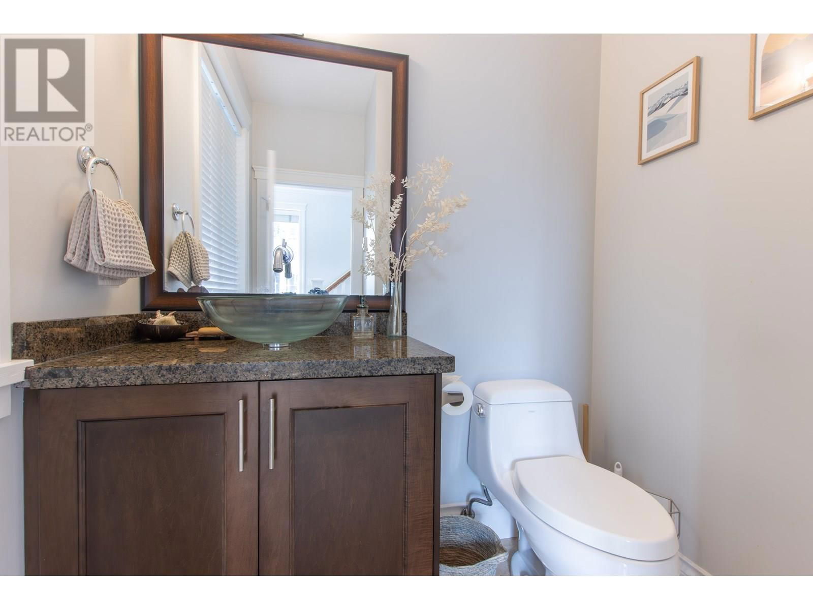 41716 HONEY LANE Image 28