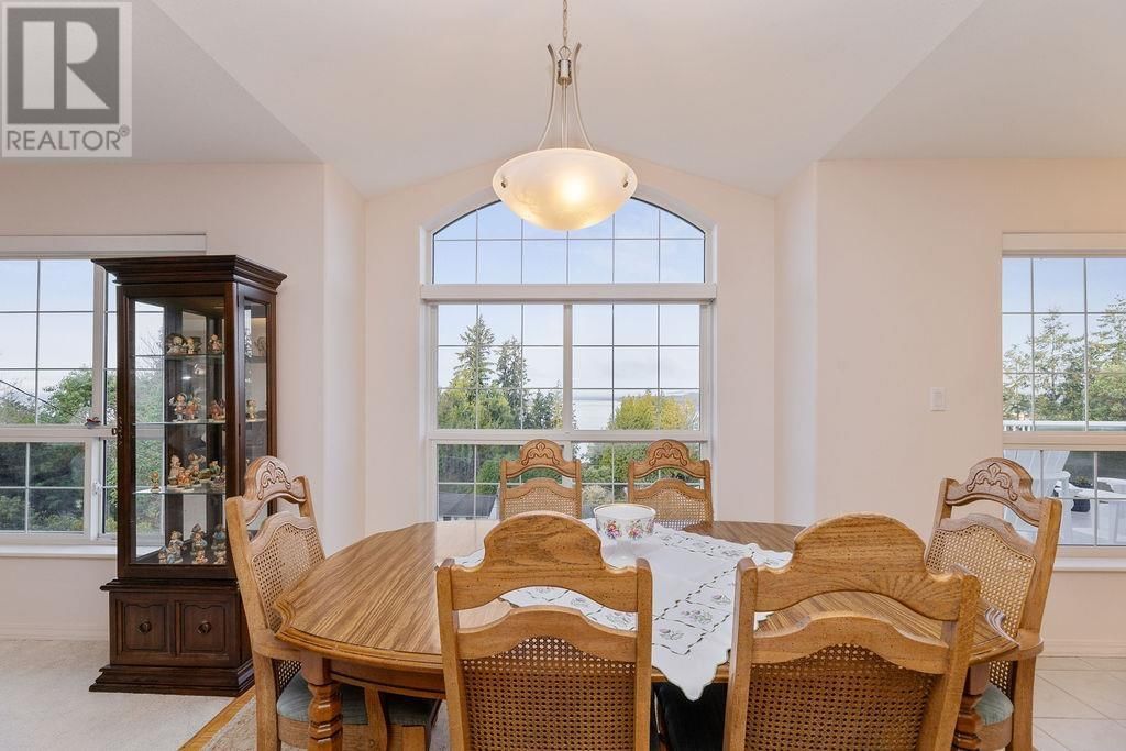 5174 RADCLIFFE ROAD Image 13