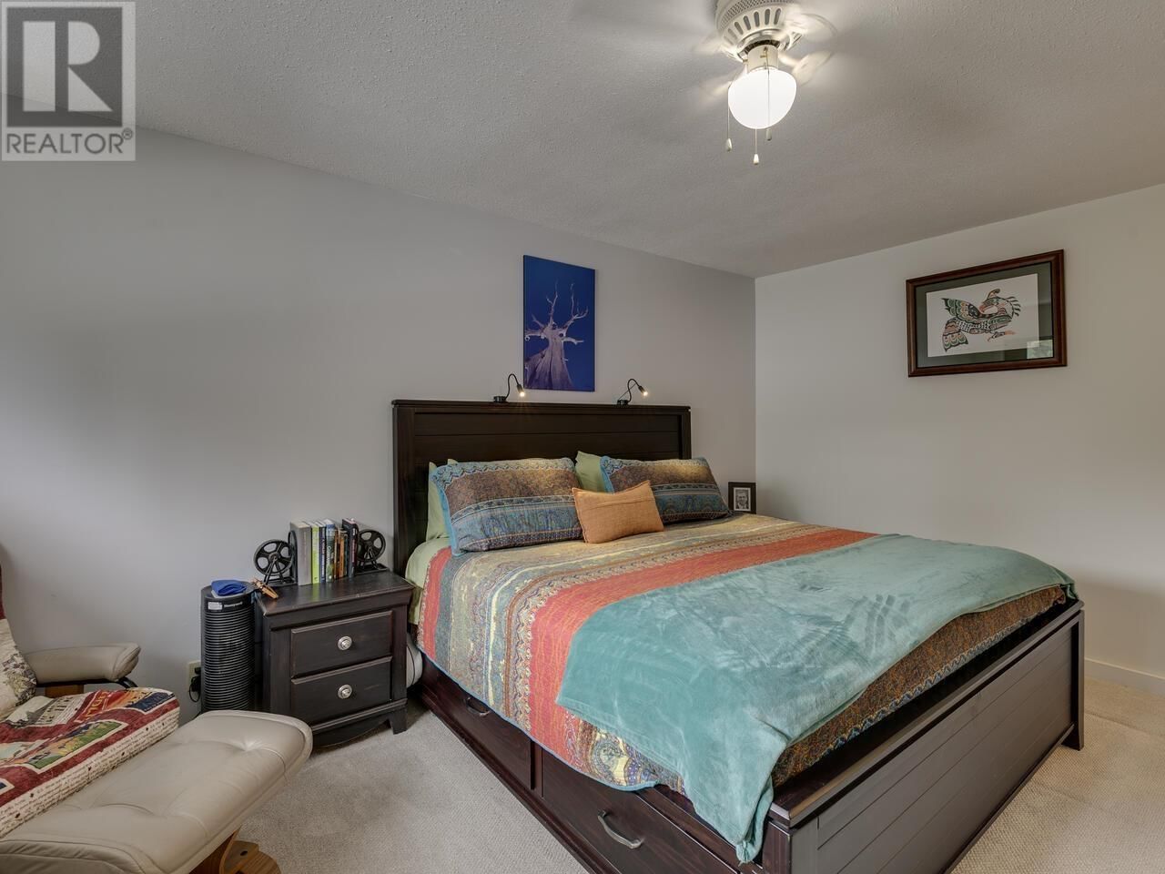 2111 MAMQUAM ROAD Image 22
