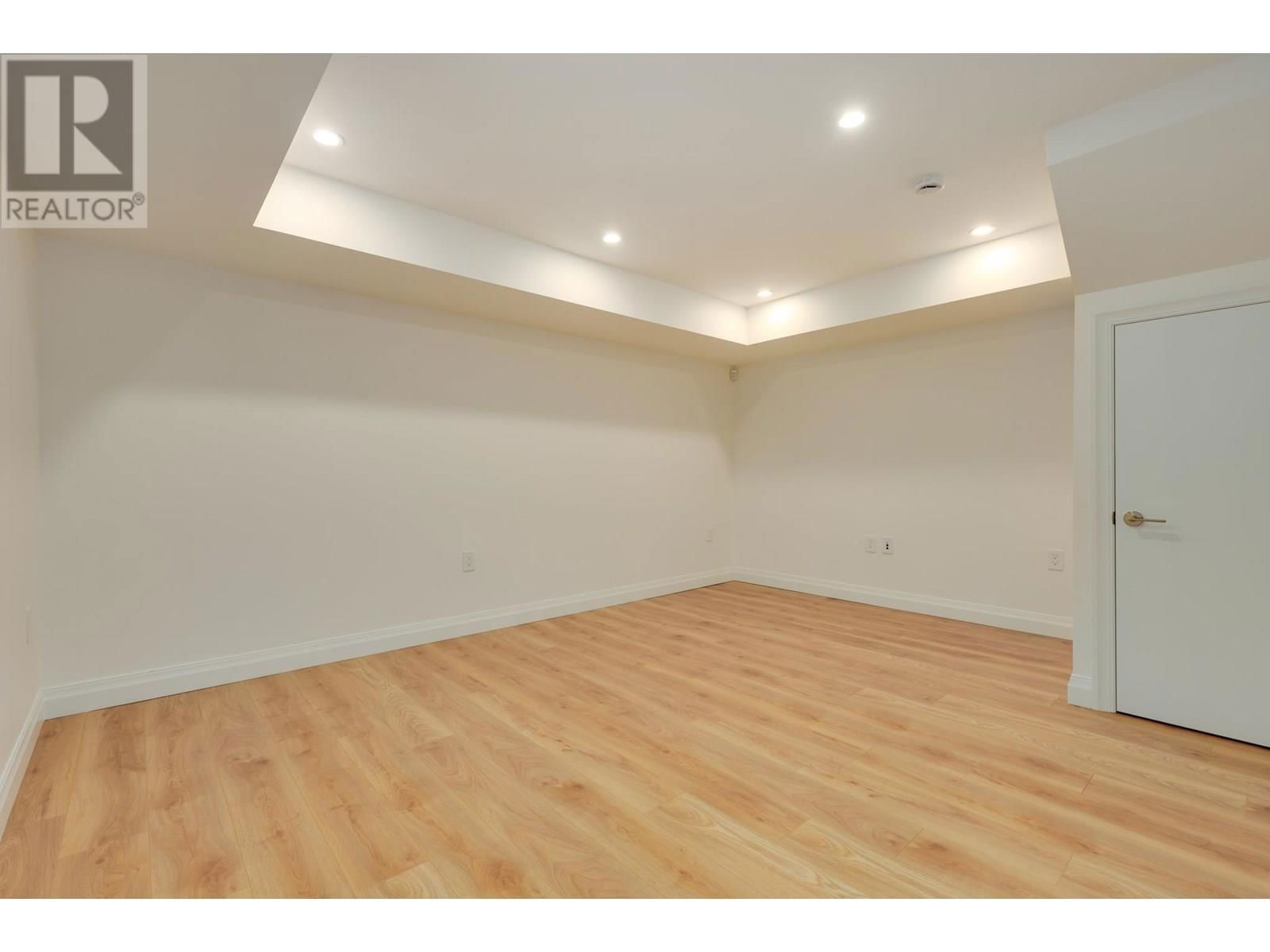 259 23RD STREET Image 32