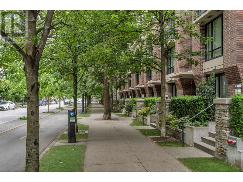 Tertiary Property View