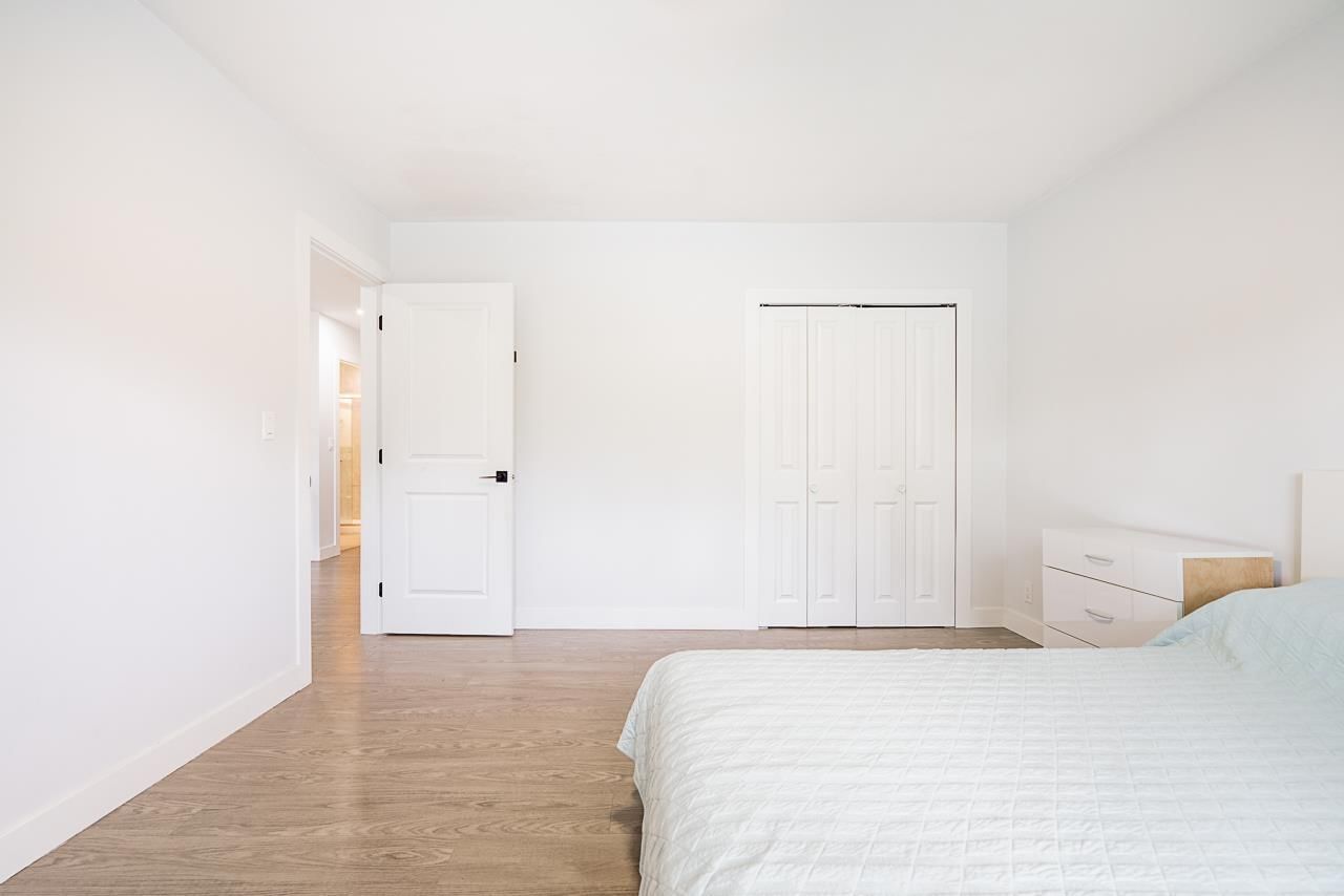 10875 143 STREET Image 17