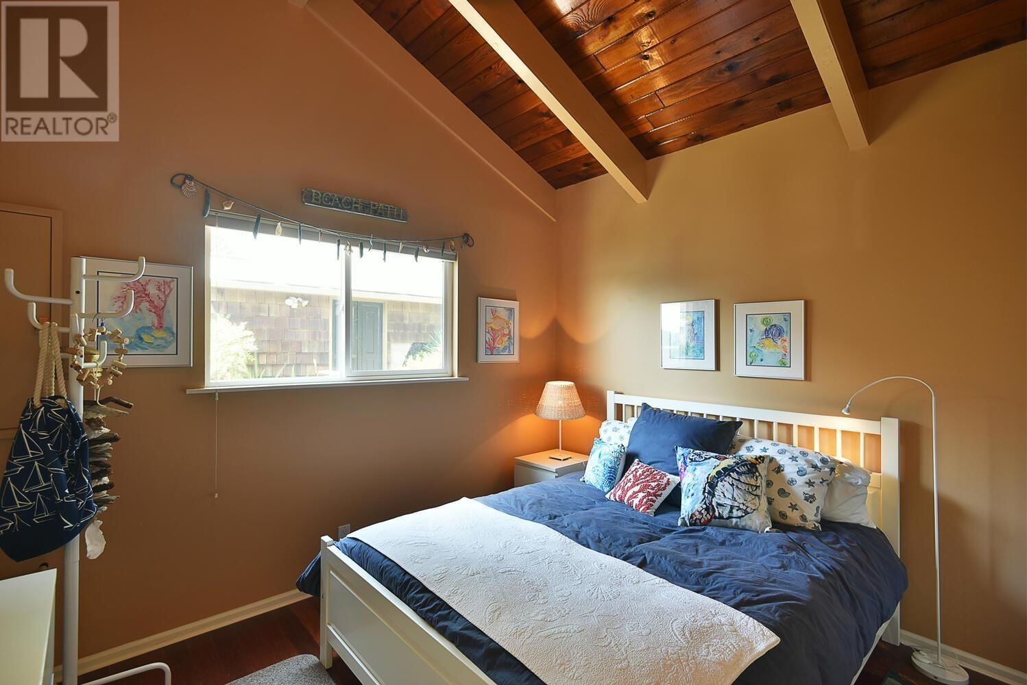 4850 SINCLAIR BAY ROAD Image 16