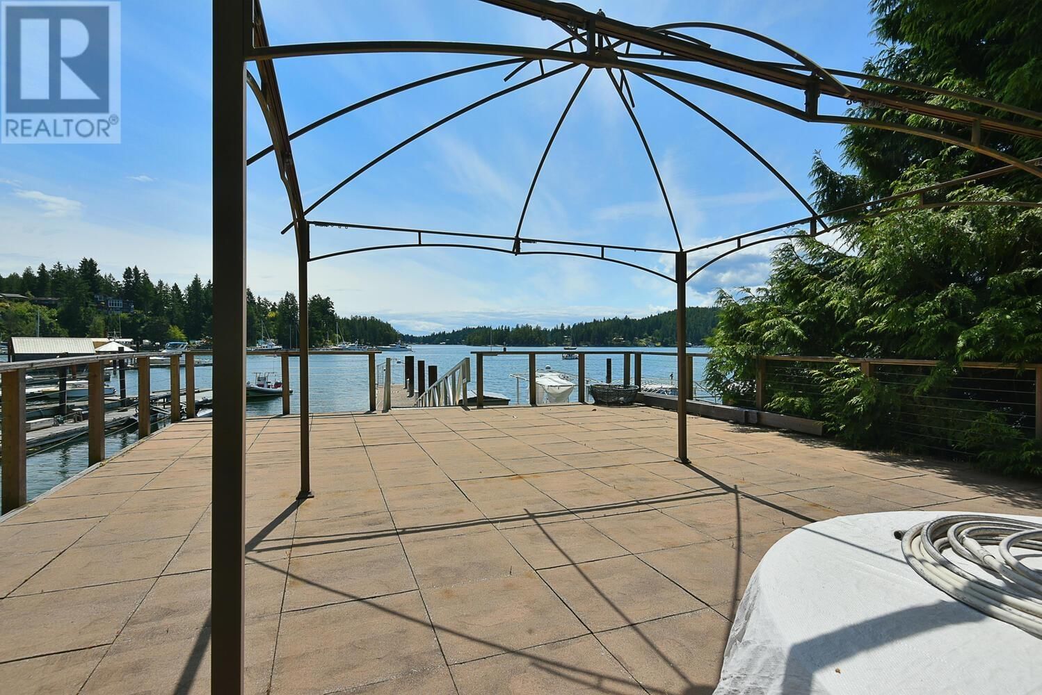 4850 SINCLAIR BAY ROAD Image 27