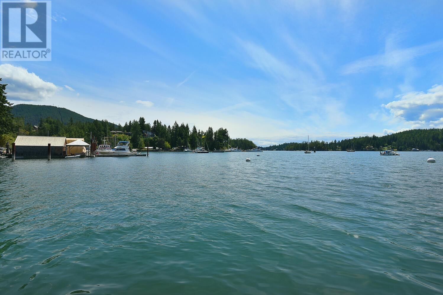 4850 SINCLAIR BAY ROAD Image 29