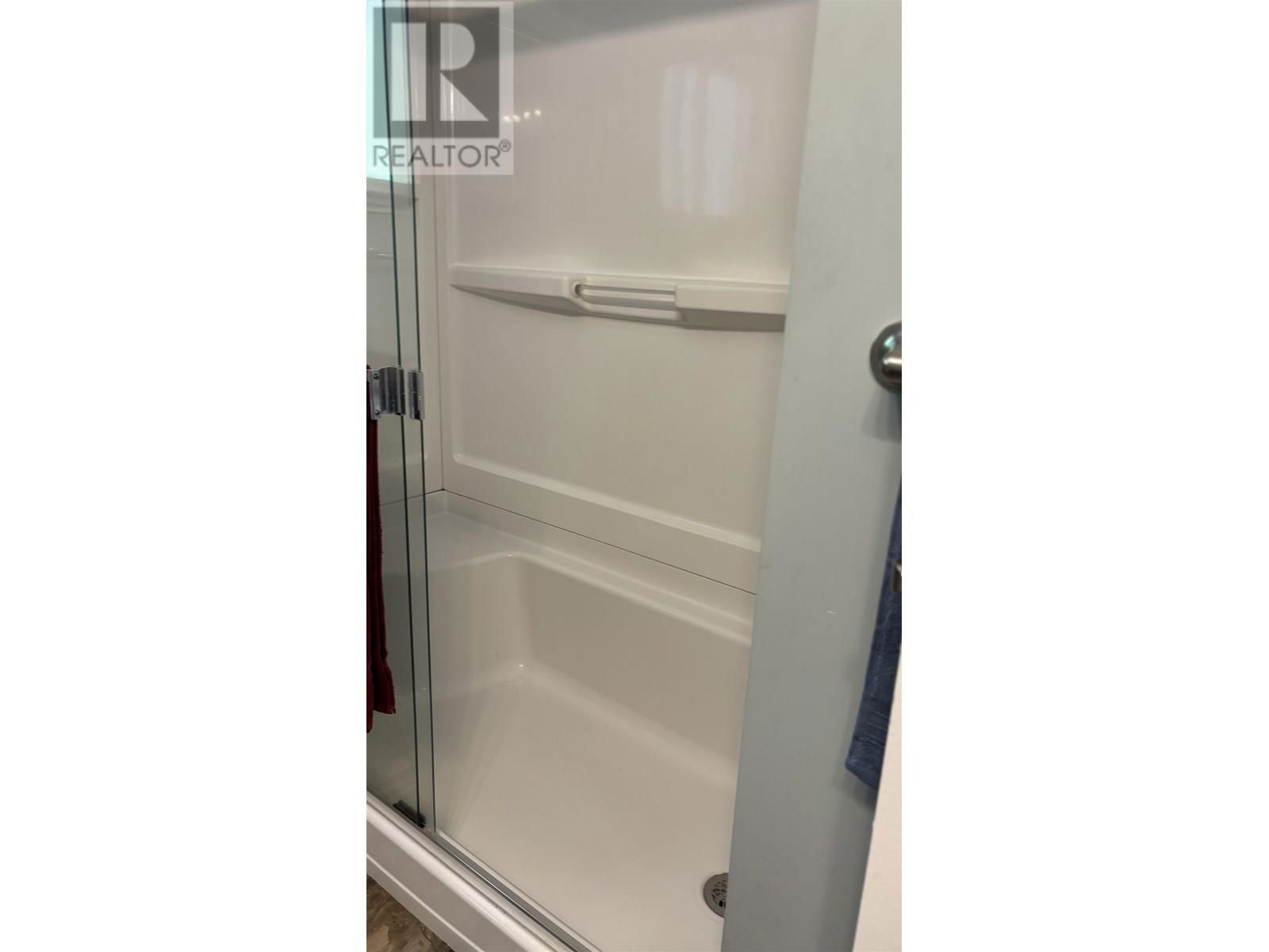 42 BARTHOLOMEW STREET Image 14