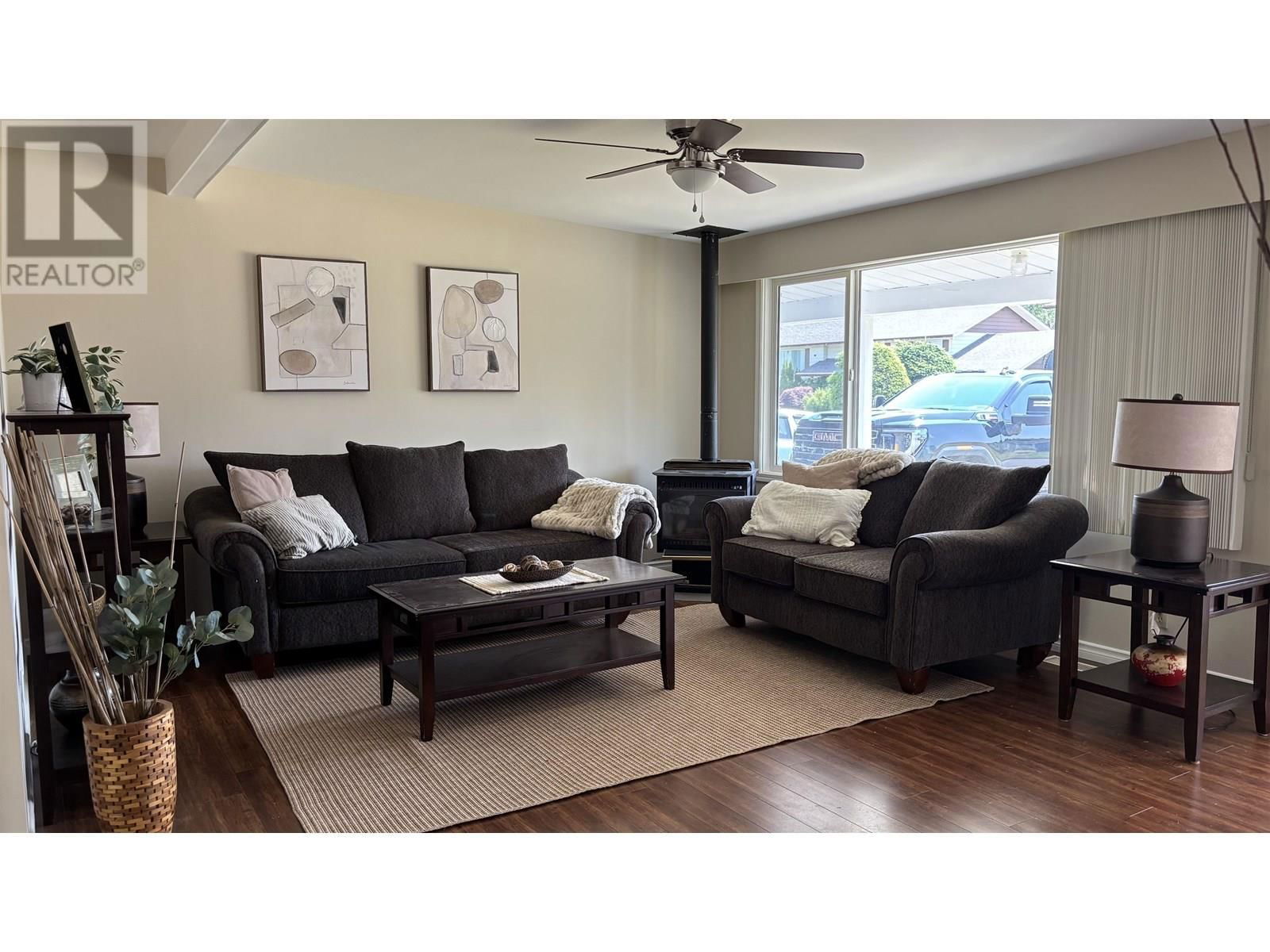42 BARTHOLOMEW STREET Image 5