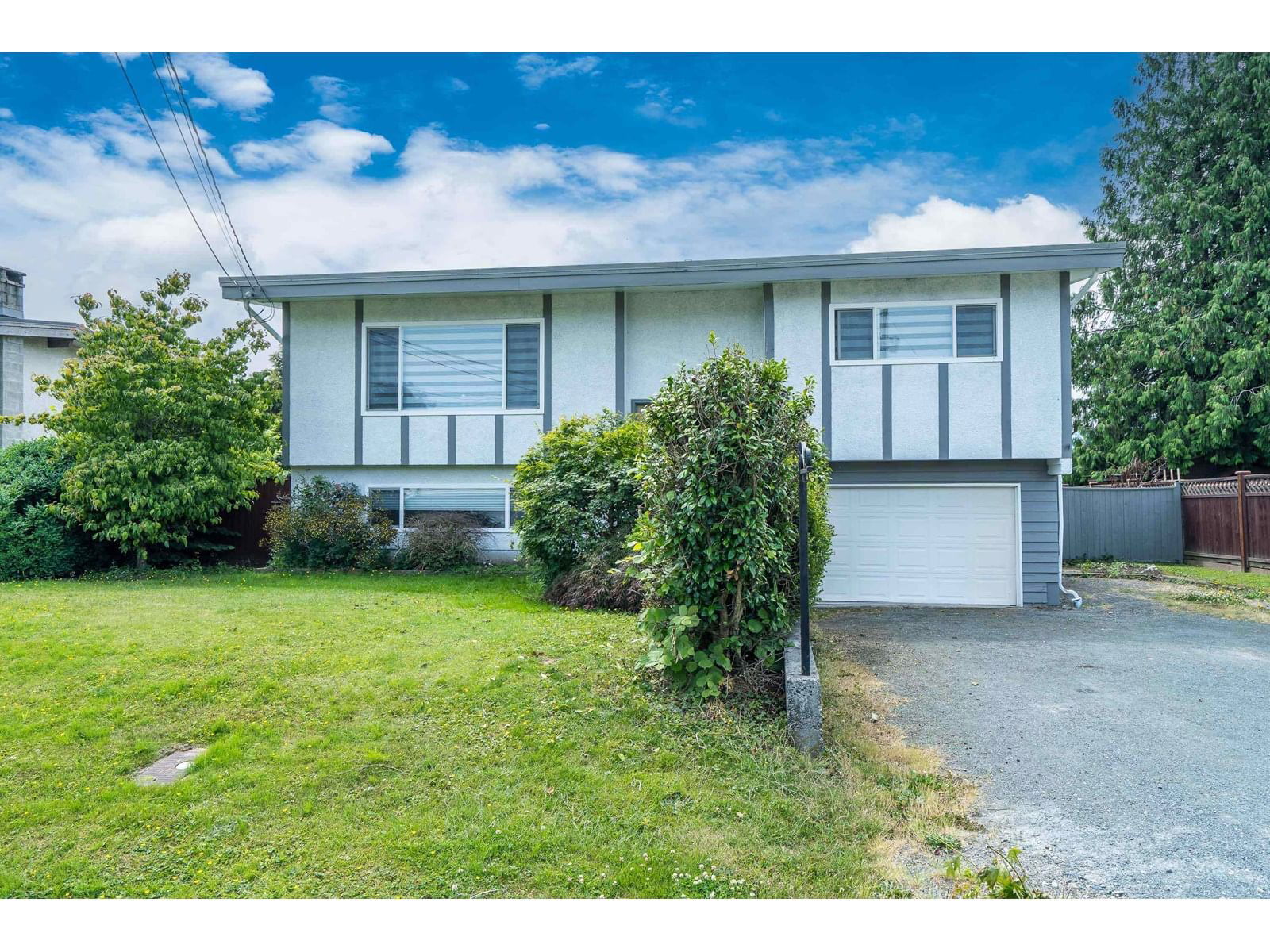 45290 SPRUCE DRIVE Image 1