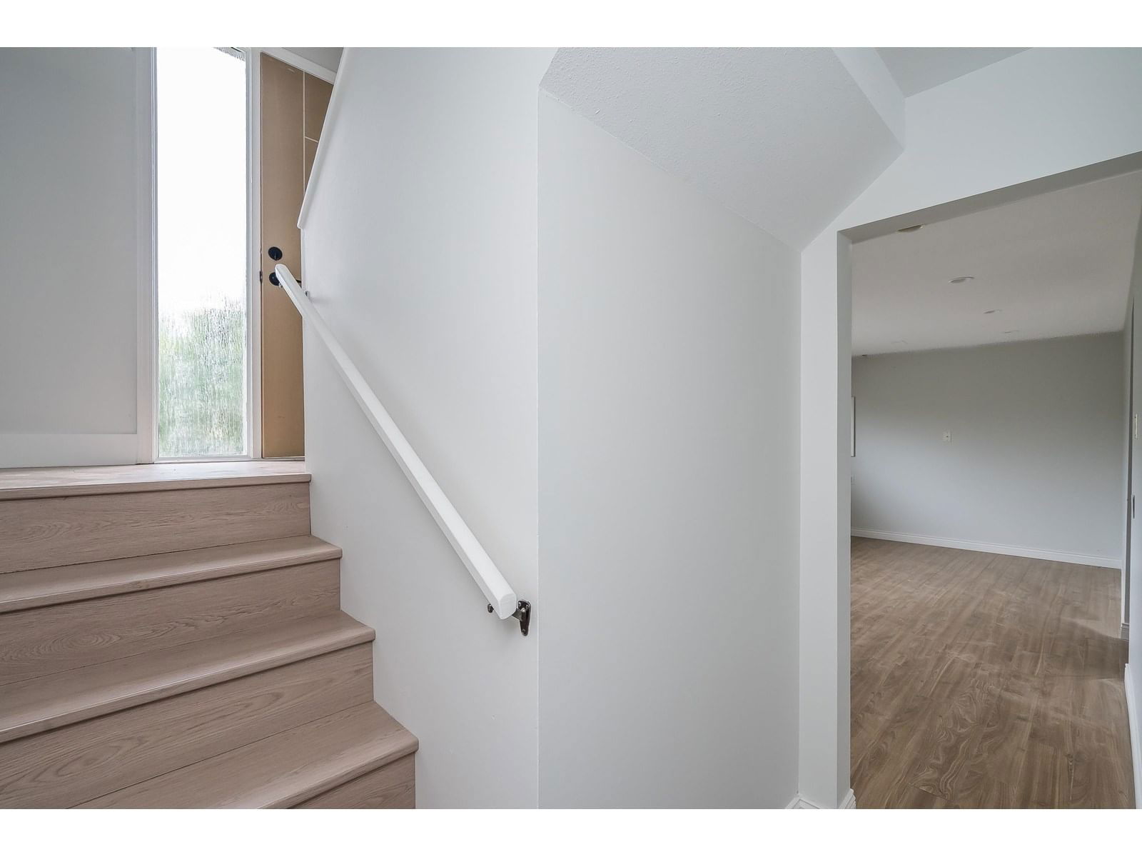 45290 SPRUCE DRIVE Image 22