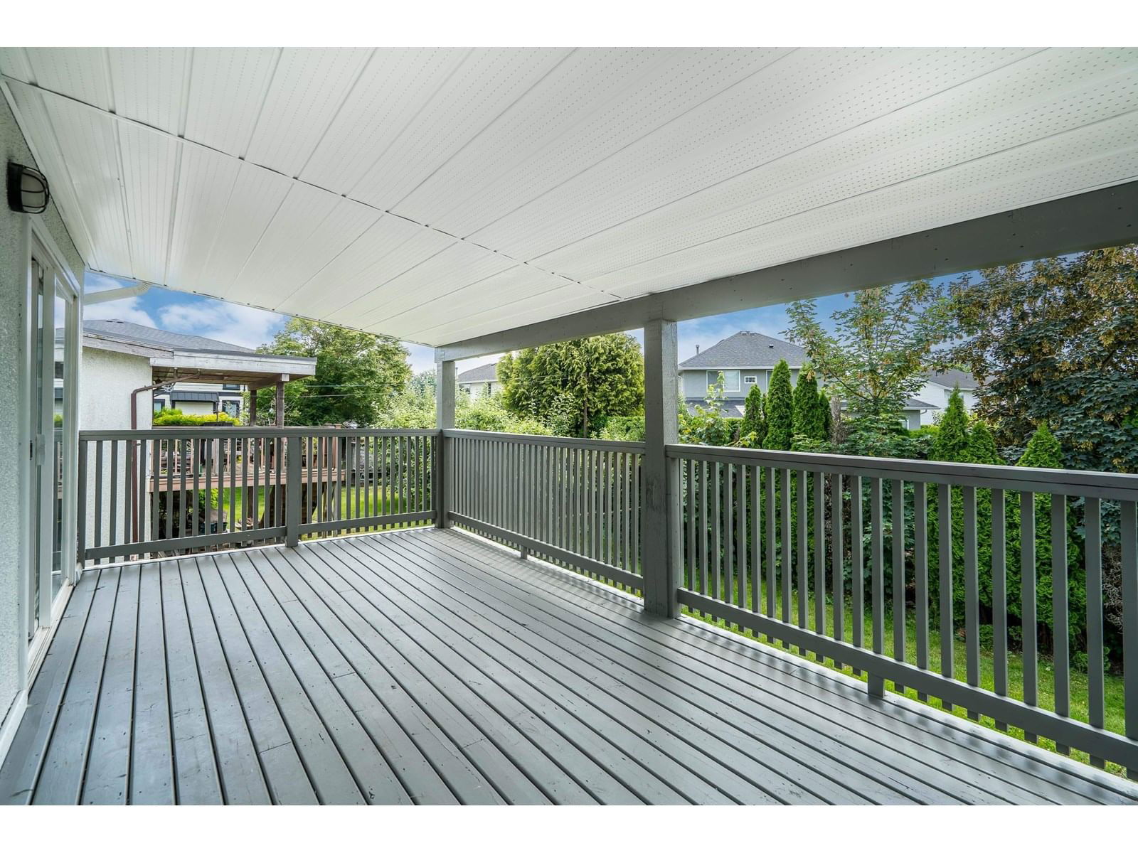 45290 SPRUCE DRIVE Image 31