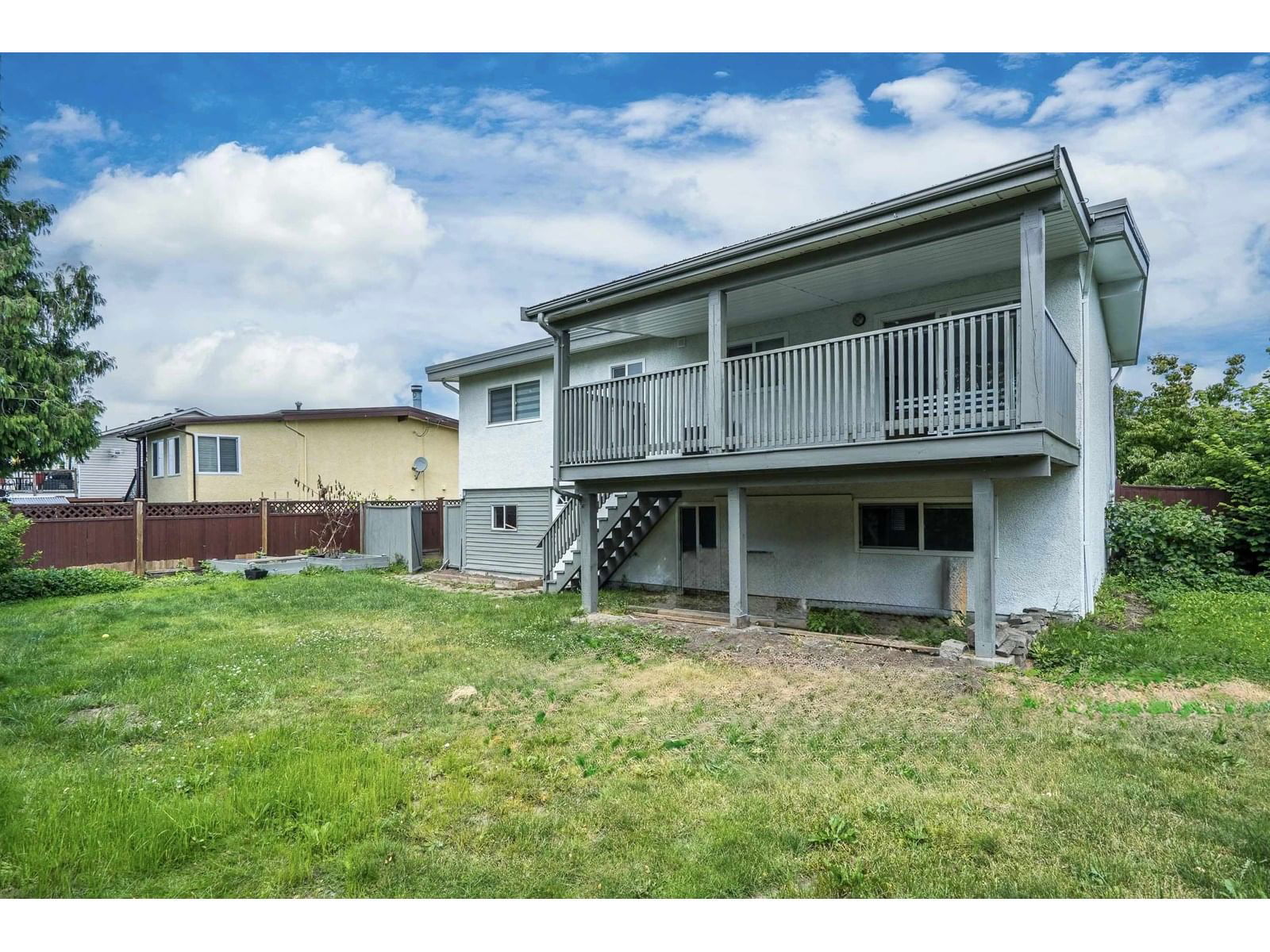 45290 SPRUCE DRIVE Image 37