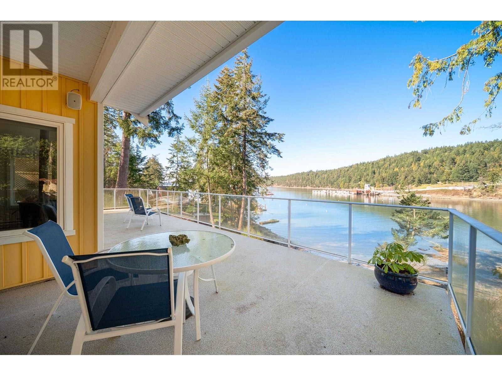 225 MARINERS WAY Image 11