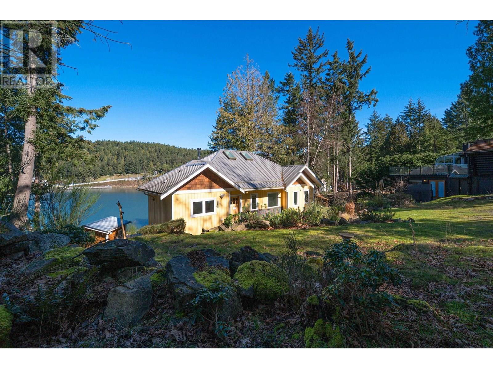 225 MARINERS WAY Image 4