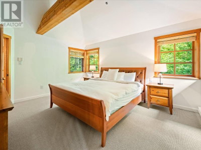 2240 NORDIC Drive | Whistler British Columbia | Slide Image Fifteen