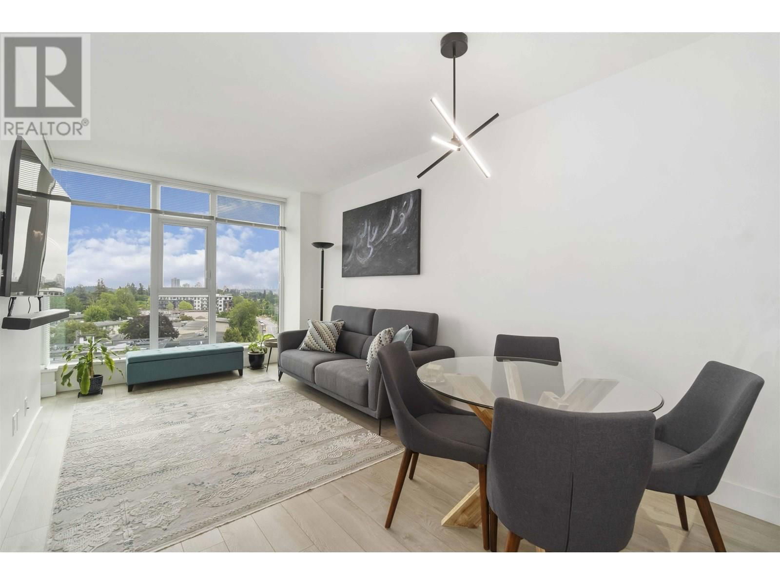 706 - 7388 KINGSWAY Image 11