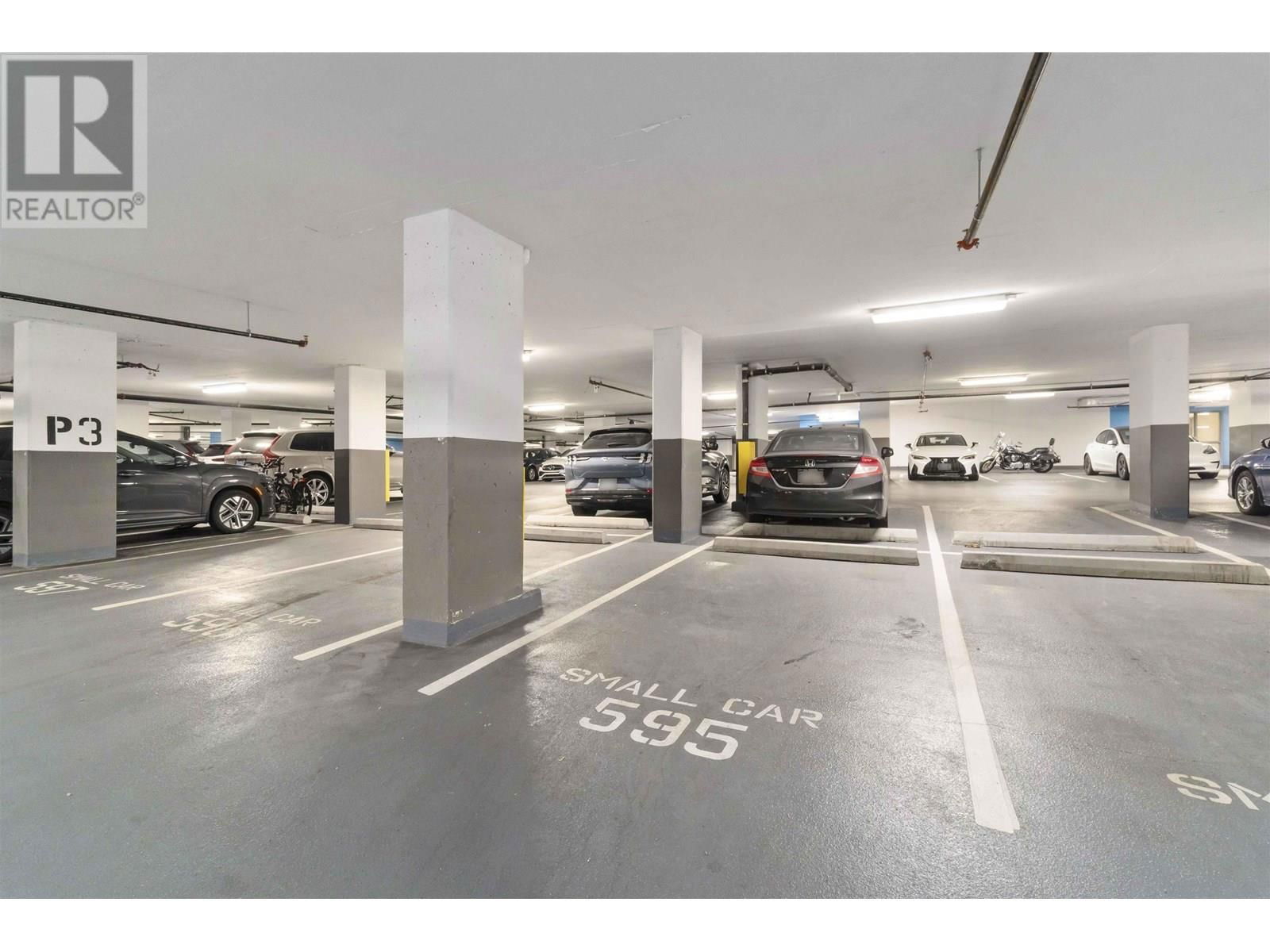 706 - 7388 KINGSWAY Image 32