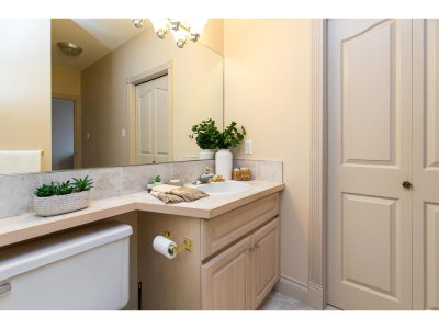 2780 ST MORITZ Way | Abbotsford British Columbia | Slide Image Twenty-three