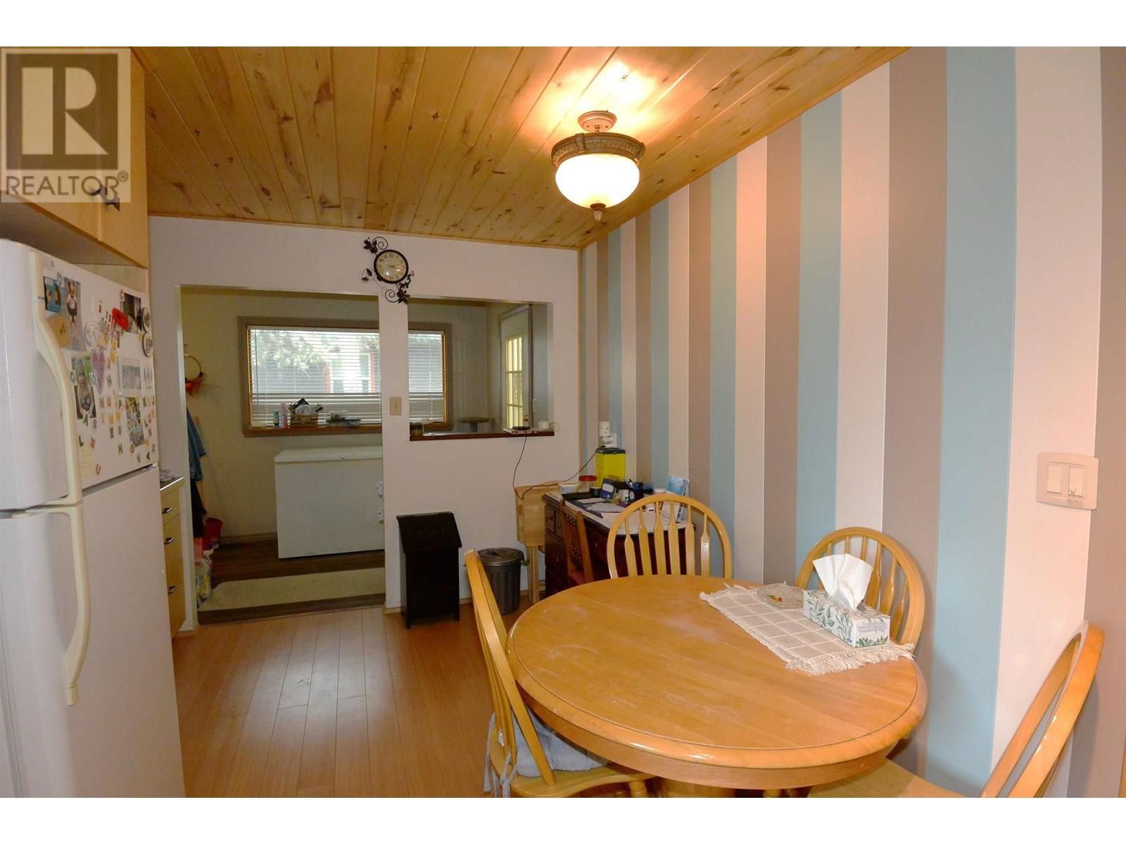 3568 2ND AVENUE Image 7