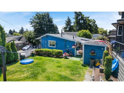 931 FINLAY Street | White Rock British Columbia | Slide Image Fifteen