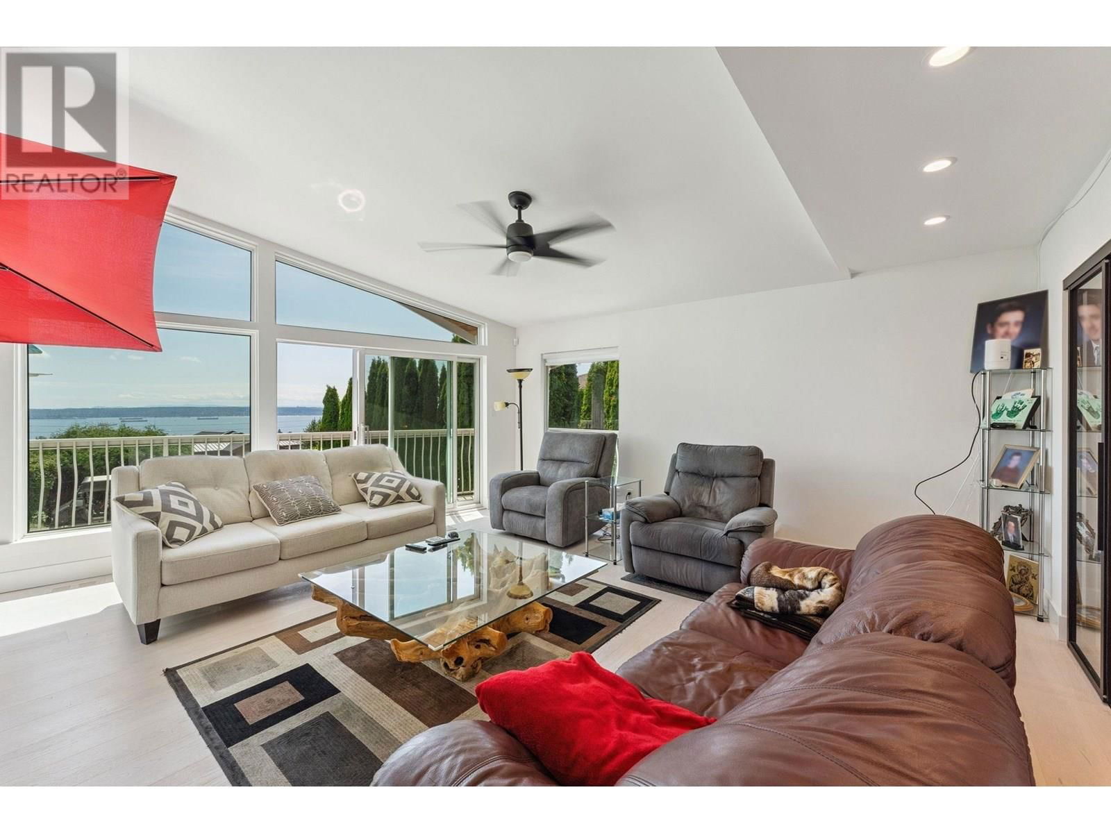 1725 ROSEBERY AVENUE Image 14