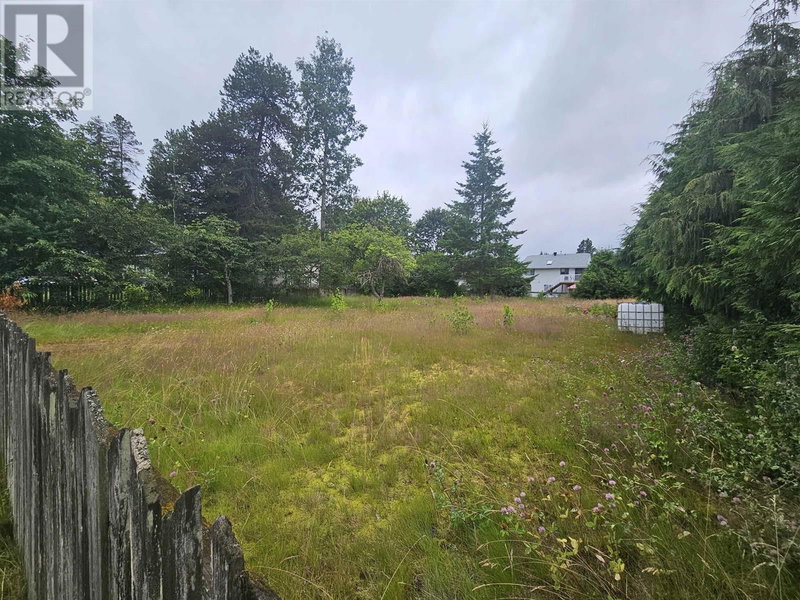 3311 KENNEY Street, Terrace, V8G3G3 | Image 2