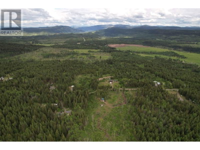 1 CHUCKWAGON Trail | 100 Mile House British Columbia | Slide Image Seven
