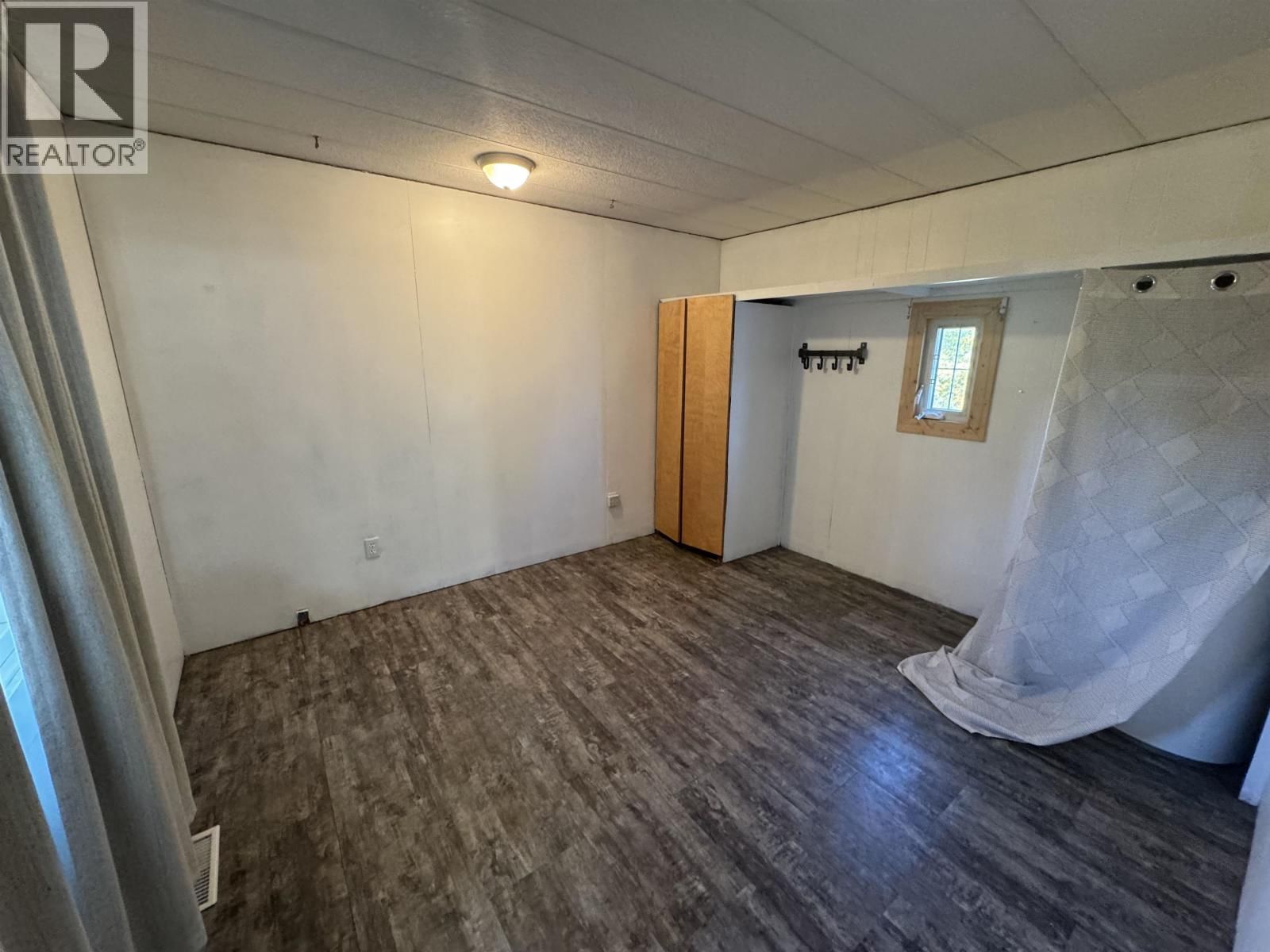 1460 7TH AVENUE Image 14