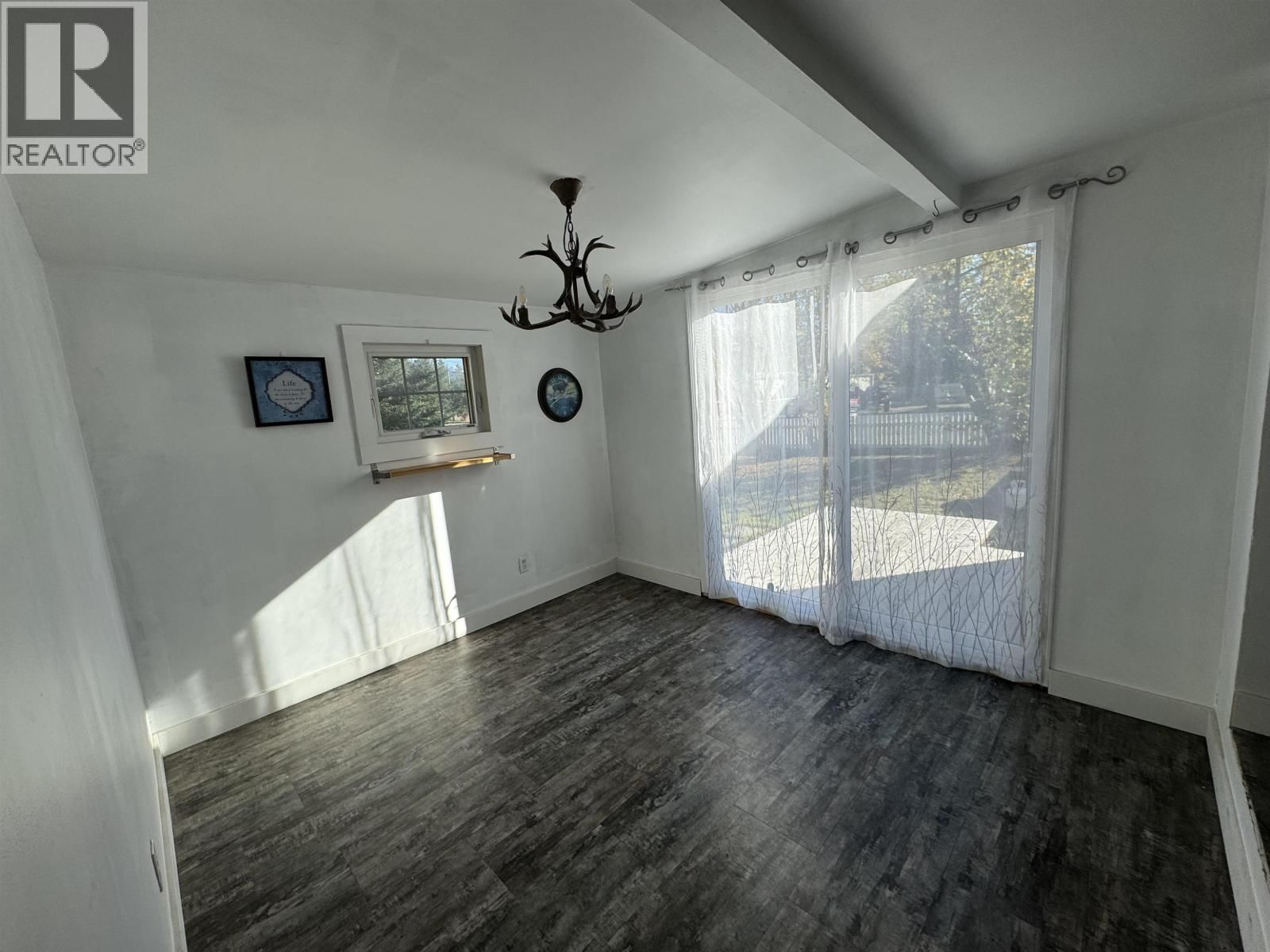 1460 7TH AVENUE Image 17