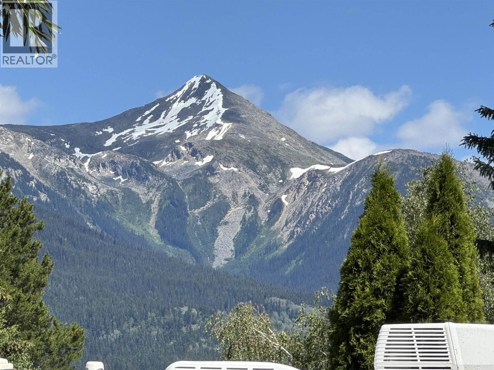 1460 7TH AVENUE Image 24