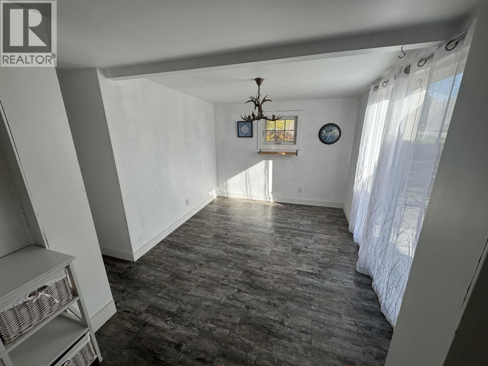 1460 7TH AVENUE Image 7