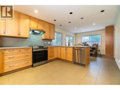 10060 SWINTON Crescent | Richmond British Columbia | Slide Image Eleven