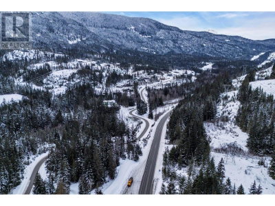 9024 RIVERSIDE Drive | Whistler British Columbia | Slide Image Three
