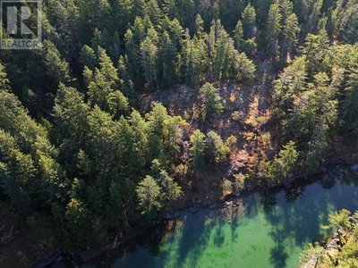 LOT B FRANCIS PENINSULA Road | Madeira Park British Columbia | Slide Image Six