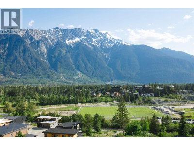 8204 MERLOT PEAK Drive | Pemberton British Columbia | Slide Image Eighteen