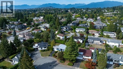 3345 CARDINAL Drive | Burnaby British Columbia | Slide Image Five