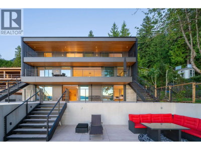 8885 LAWRENCE Way | West Vancouver British Columbia | Slide Image Thirty