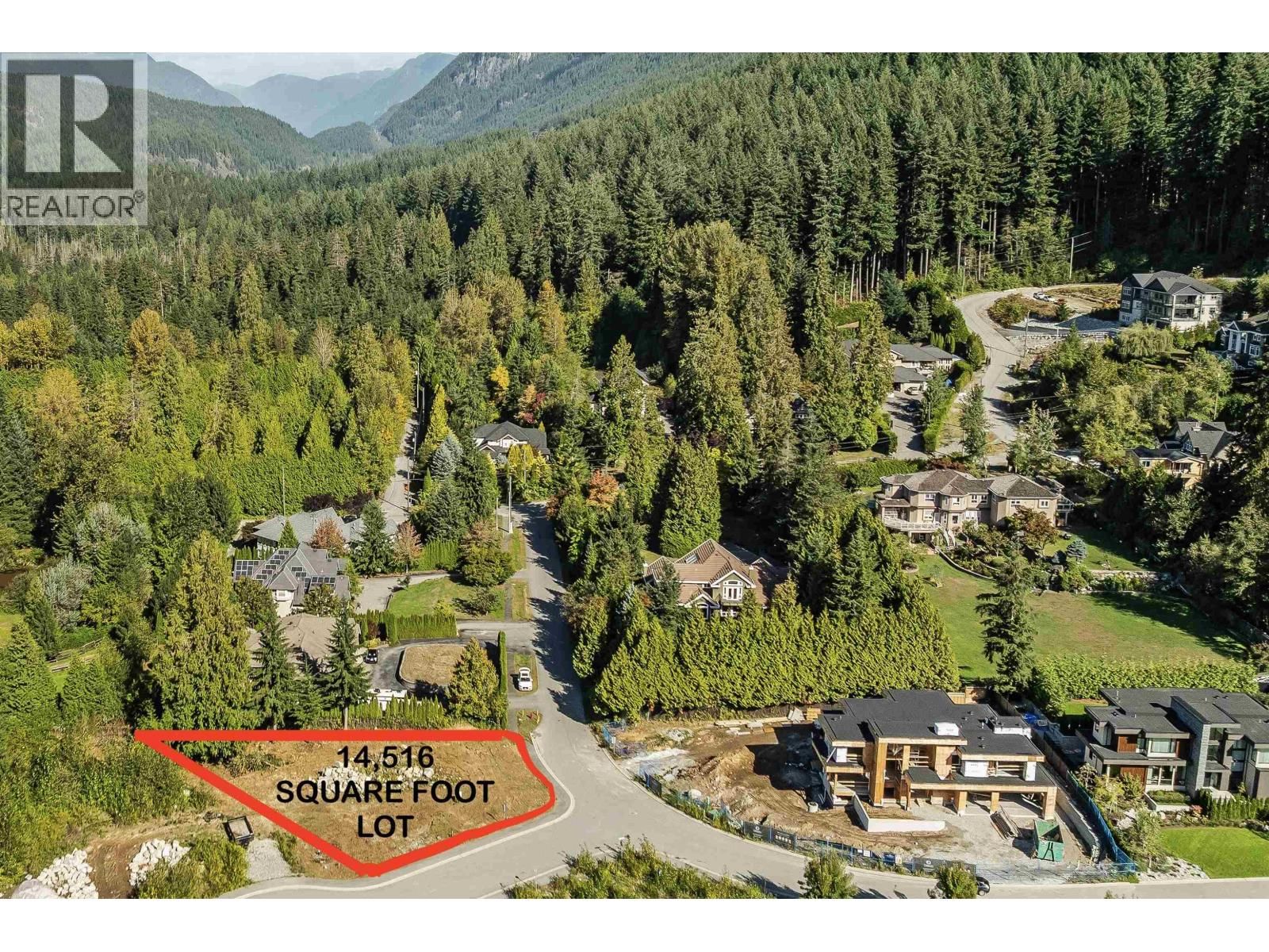 3132 CHESTNUT Court, Port Moody, British Columbia V3H 0J4
