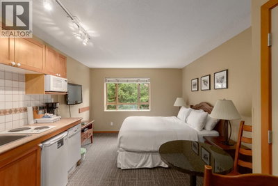 4315 NORTHLANDS Boulevard | Whistler British Columbia | Slide Image Six