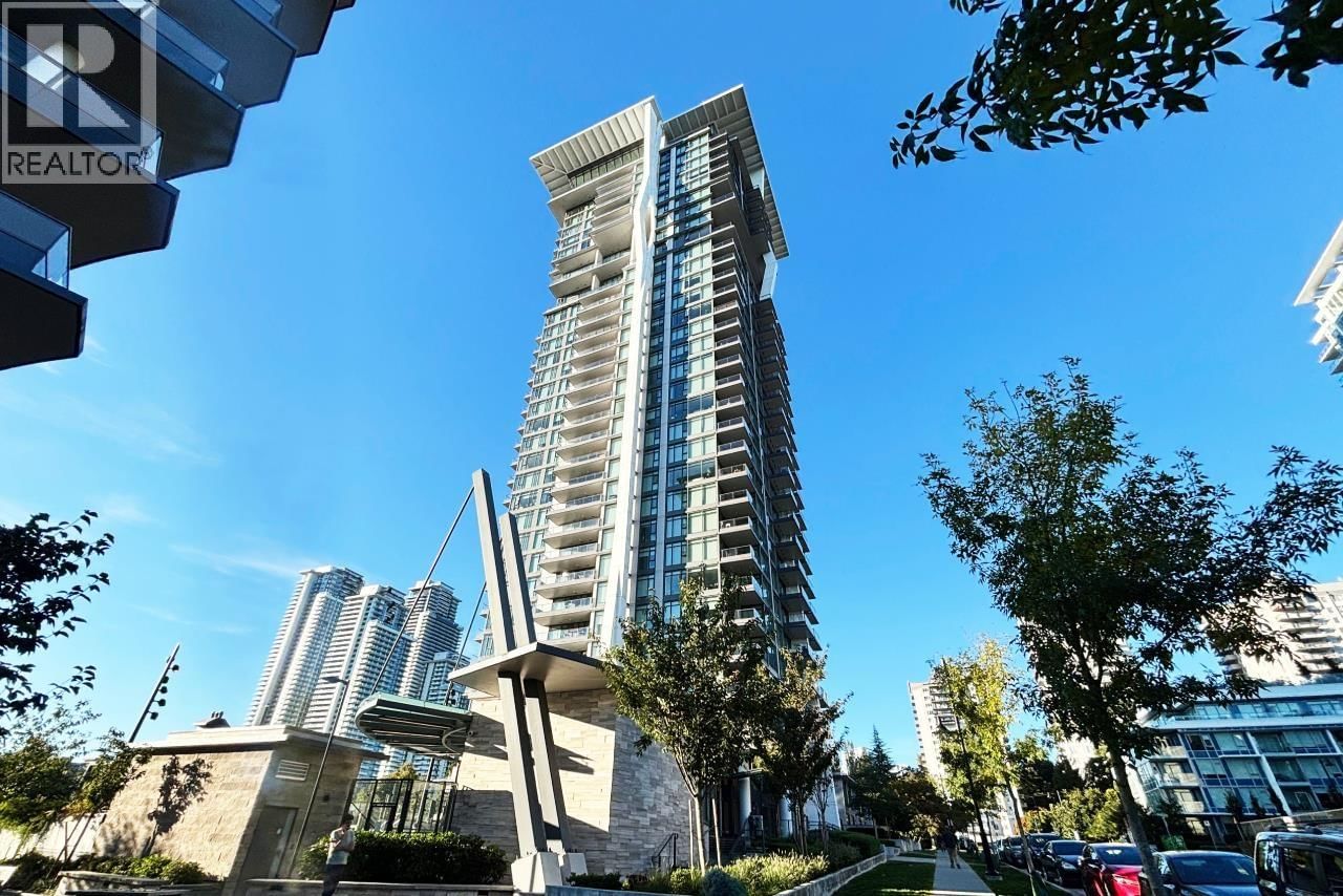 450 WESTVIEW Street, Coquitlam, British Columbia V3K 6C3