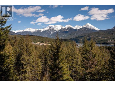 8365 MOUNTAIN VIEW Drive | Whistler British Columbia | Slide Image Four