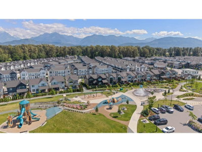 7312 MULBERRY Road | Chilliwack British Columbia | Slide Image Two