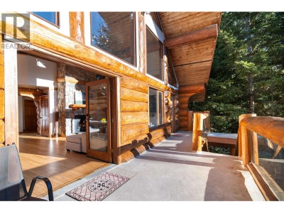 6252 BISHOP Way | Whistler British Columbia | Slide Image Eight