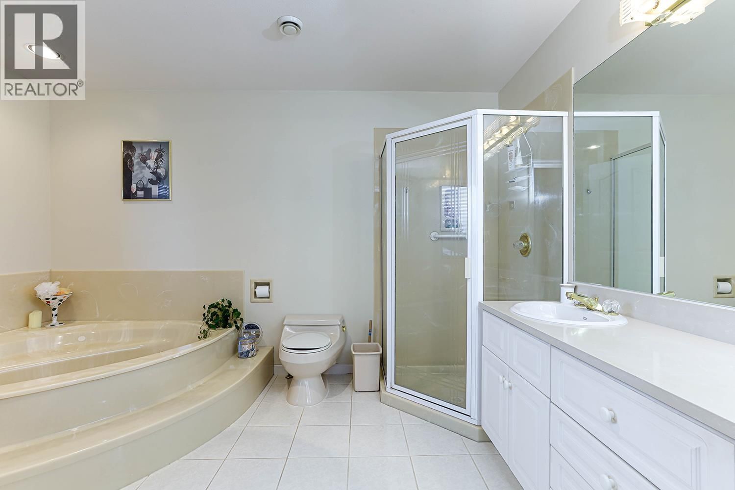 1254 PACIFIC DRIVE Image 28