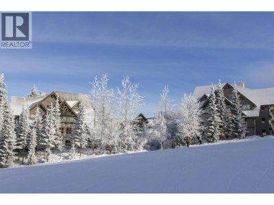 4800 SPEARHEAD Drive | Whistler British Columbia | Slide Image Thirty-four